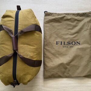 VERY RARE - FILSON TIN CLOTH DUFFLE PACK - MADE IN USA - EUC +TAG